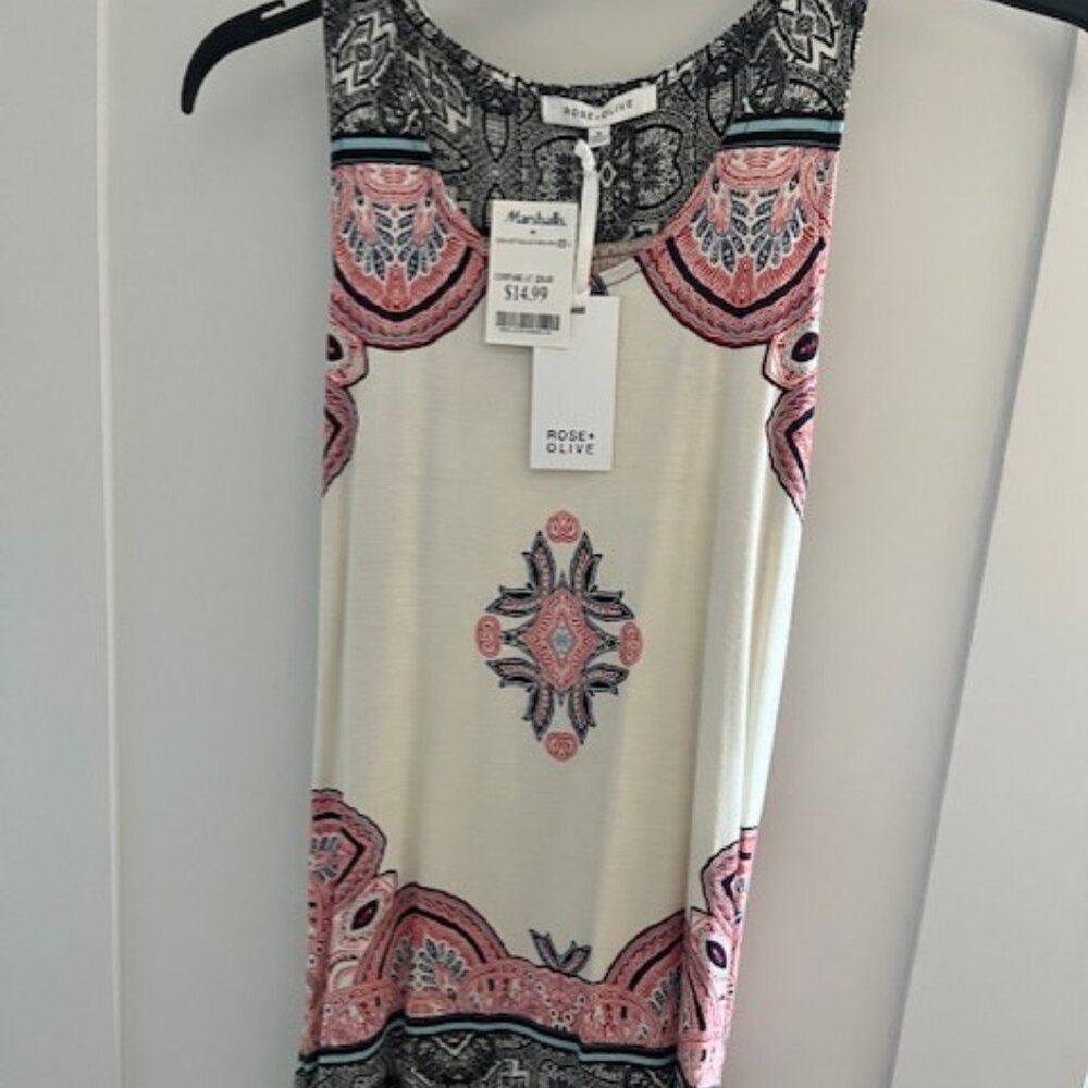 Rose + Olive NWT Size M